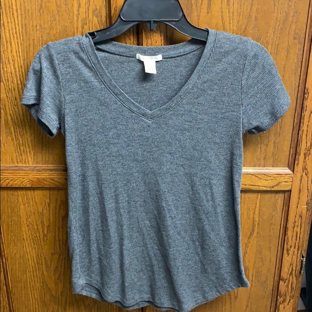 Simple Comfy Grey T !!